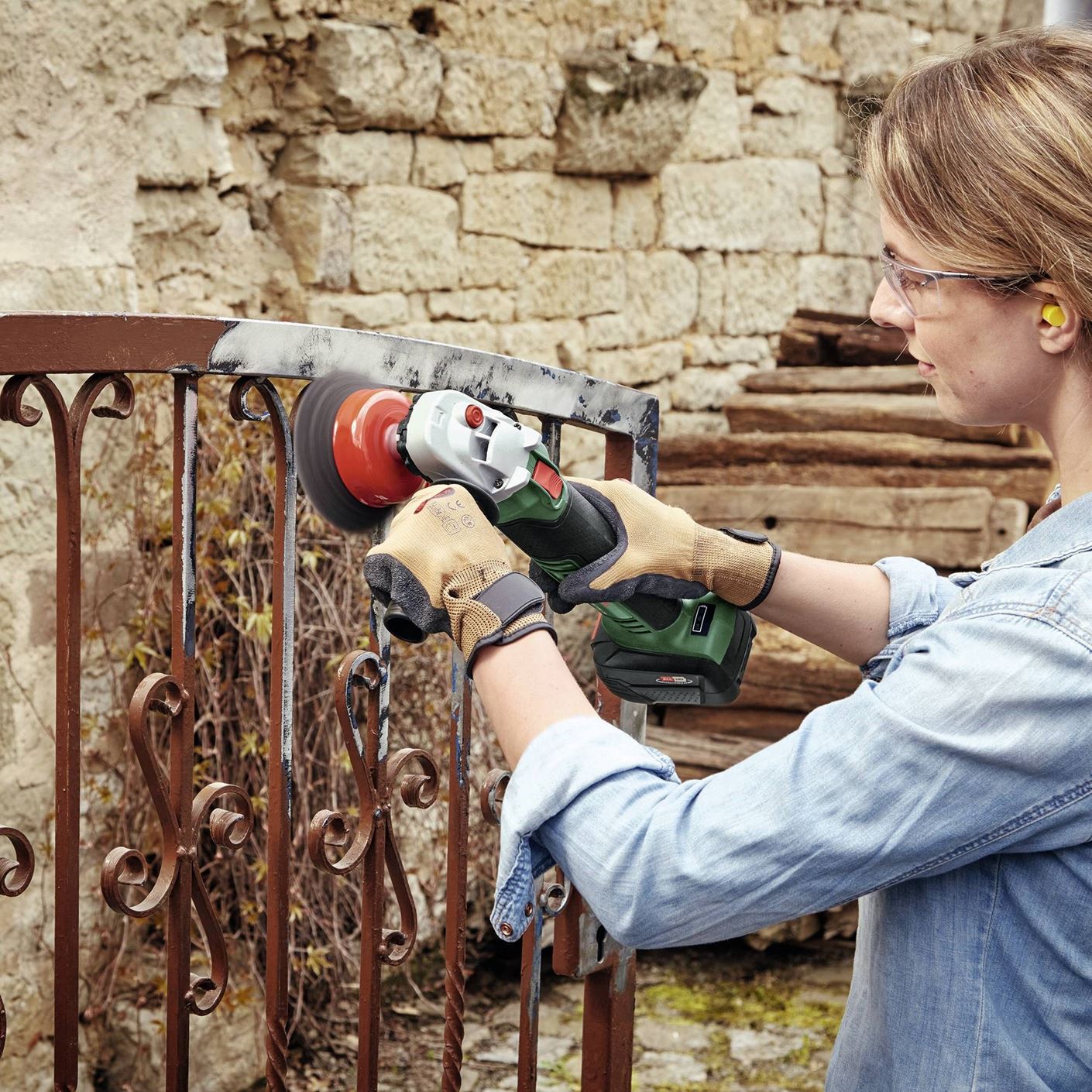 Bosch UniversalGrind 18V 75 Vinkelsliber Solo bosch-universalgrind-18v-75-vinkelsliber-solo